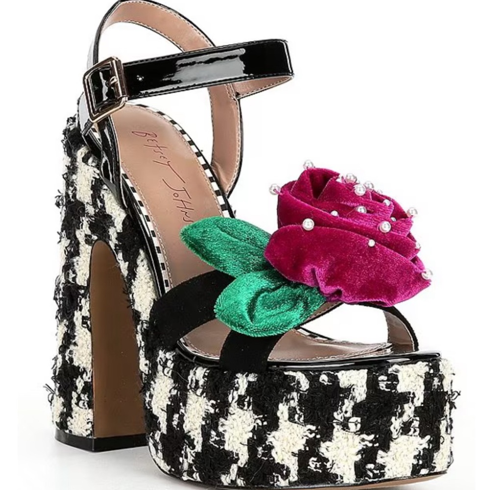 Betsey Johnson Eugene Rosette Houndstooth Platform